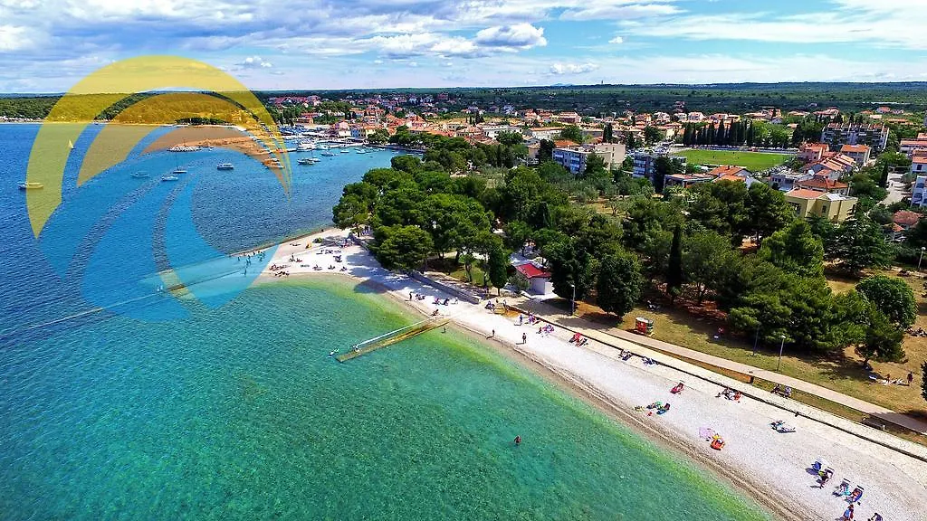 Apartments Yellow 114 Fazana 0*,  Croatia